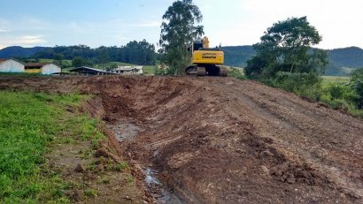 Terrenos para Granjas e Construção de Lagos